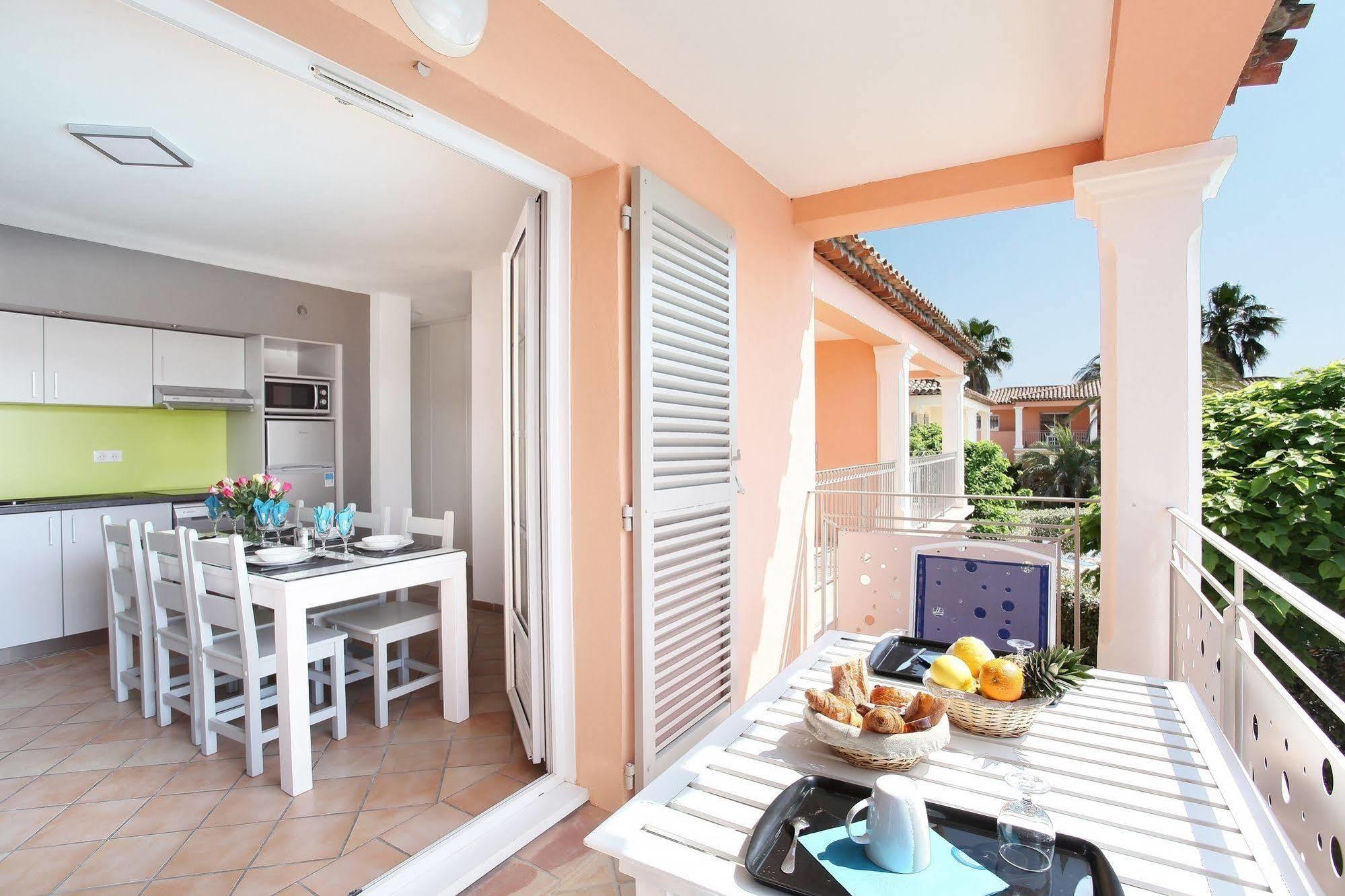 Residence Odalys La Palmeraie Grimaud Exterior foto